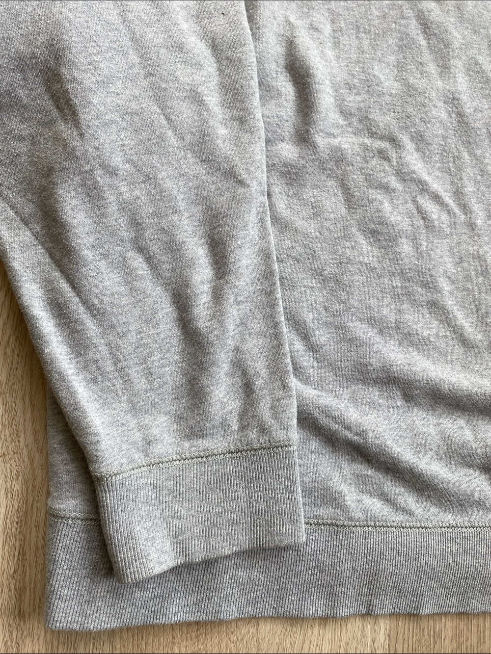 Roots Grey Fleece Crewneck Sweatshirt XL Organic Cotton Beaver Logo Pullover - Picture 7 of 12